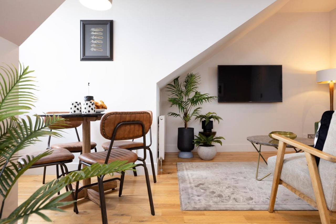 Joivy Luxury Flat Near Edinburgh Castle Apartment Exterior photo
