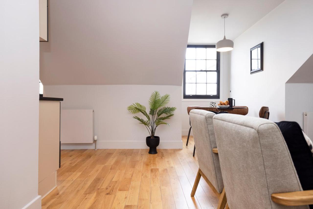 Joivy Luxury Flat Near Edinburgh Castle Apartment Exterior photo