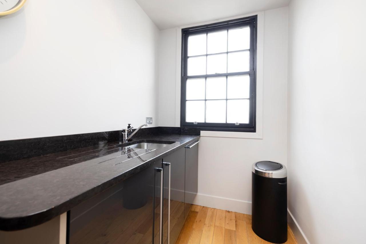 Joivy Luxury Flat Near Edinburgh Castle Apartment Exterior photo