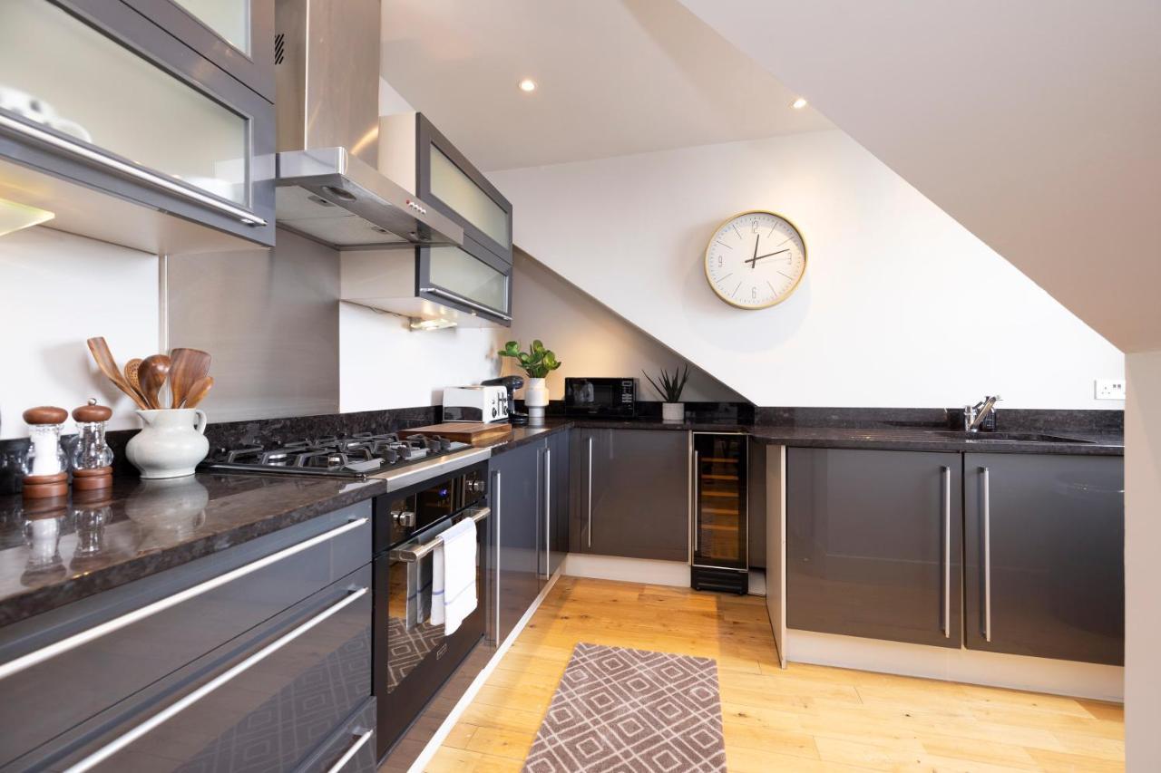 Joivy Luxury Flat Near Edinburgh Castle Apartment Exterior photo